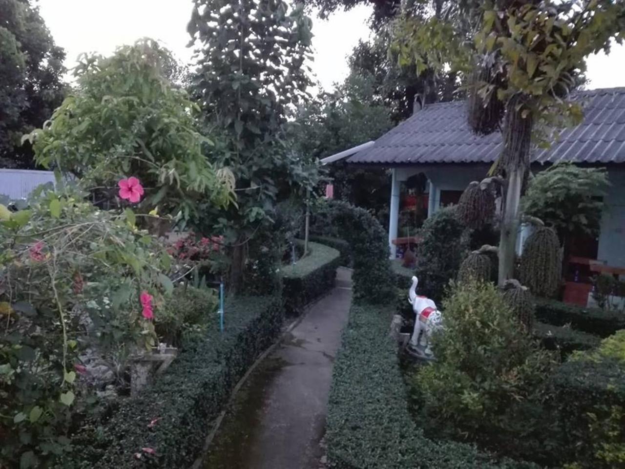 Mr Jan Guesthouse Pai Exterior photo